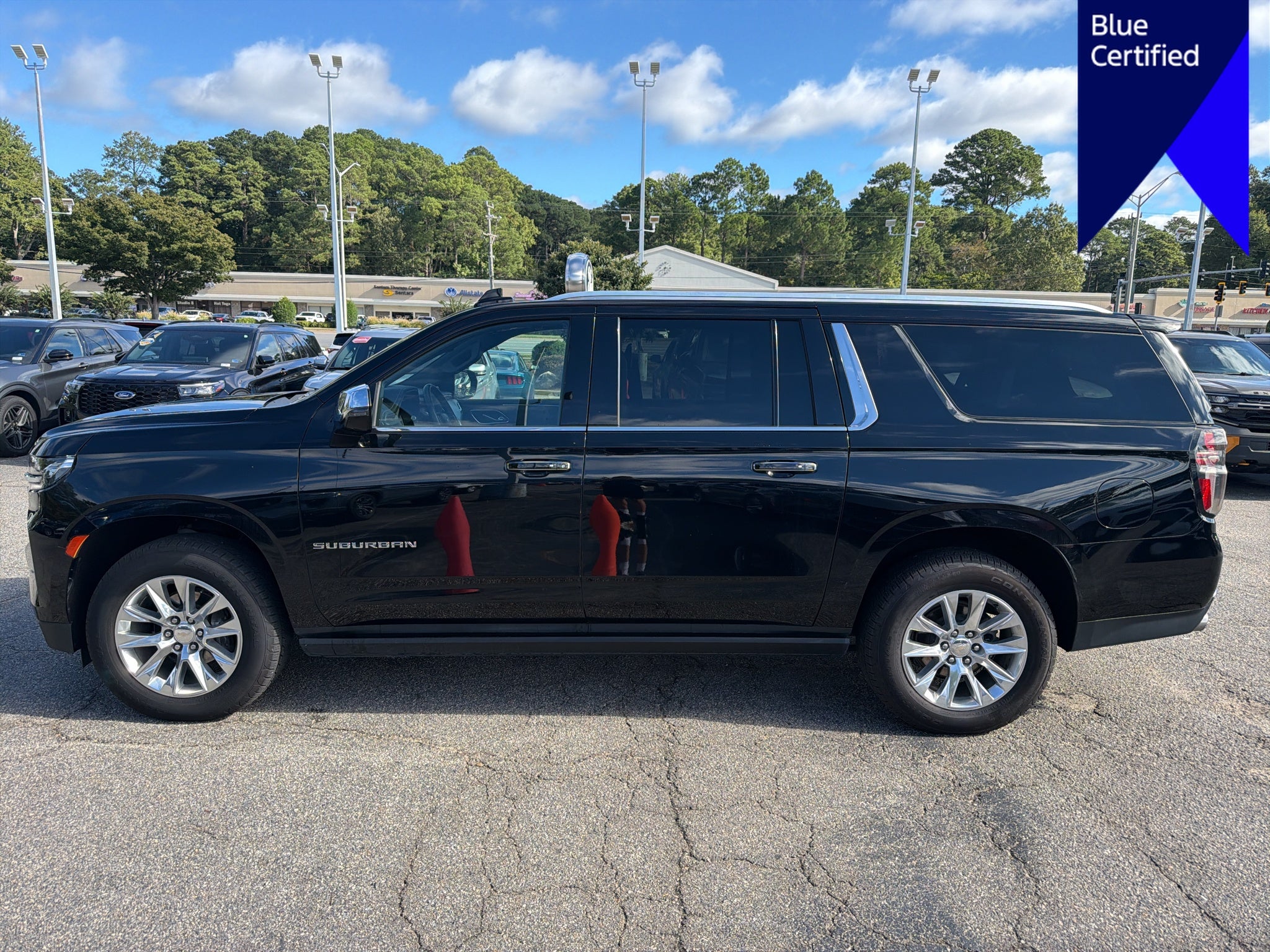 2023 Chevrolet Suburban Premier