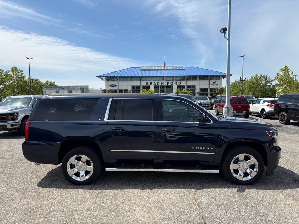 2019 Chevrolet Suburban LT