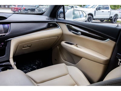 2017 Cadillac XT5 FWD
