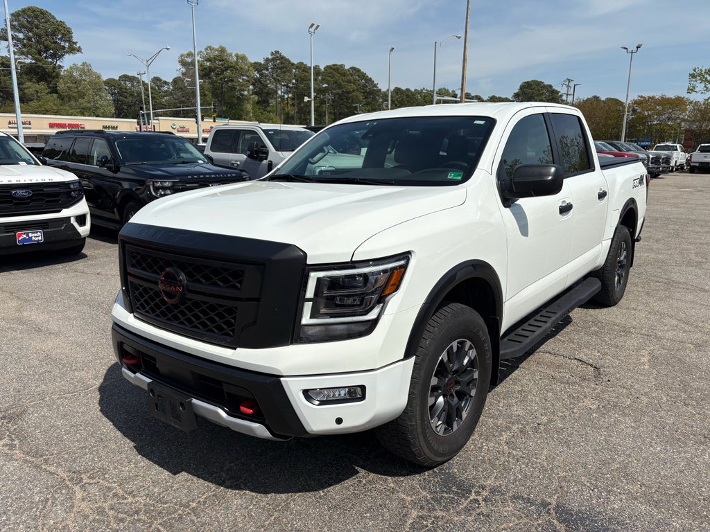 2024 Nissan Titan PRO-4X