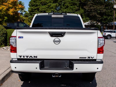 2023 Nissan Titan SV
