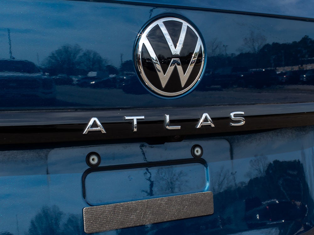 2022 Volkswagen Atlas 3.6L V6 SEL R-Line Black