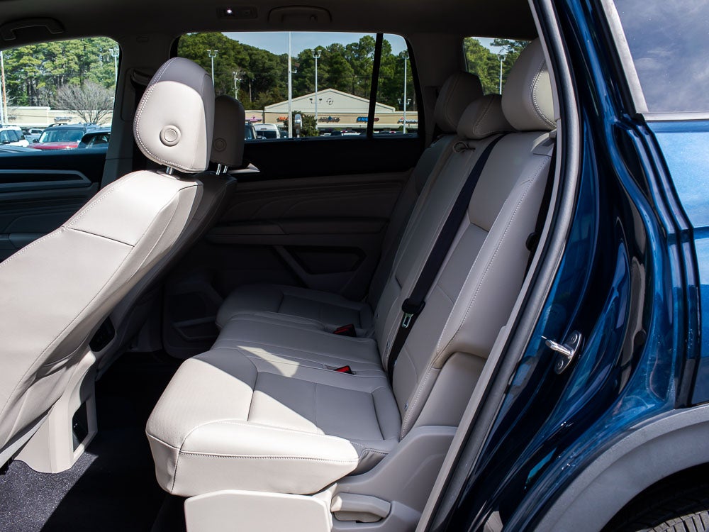 2022 Volkswagen Atlas 3.6L V6 SEL R-Line Black