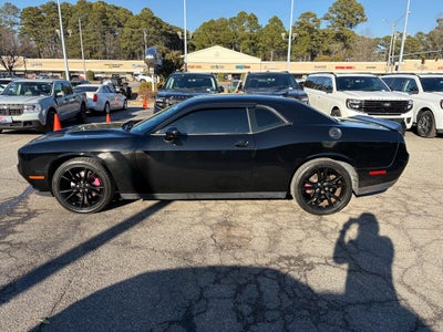 2016 Dodge Challenger SXT Plus