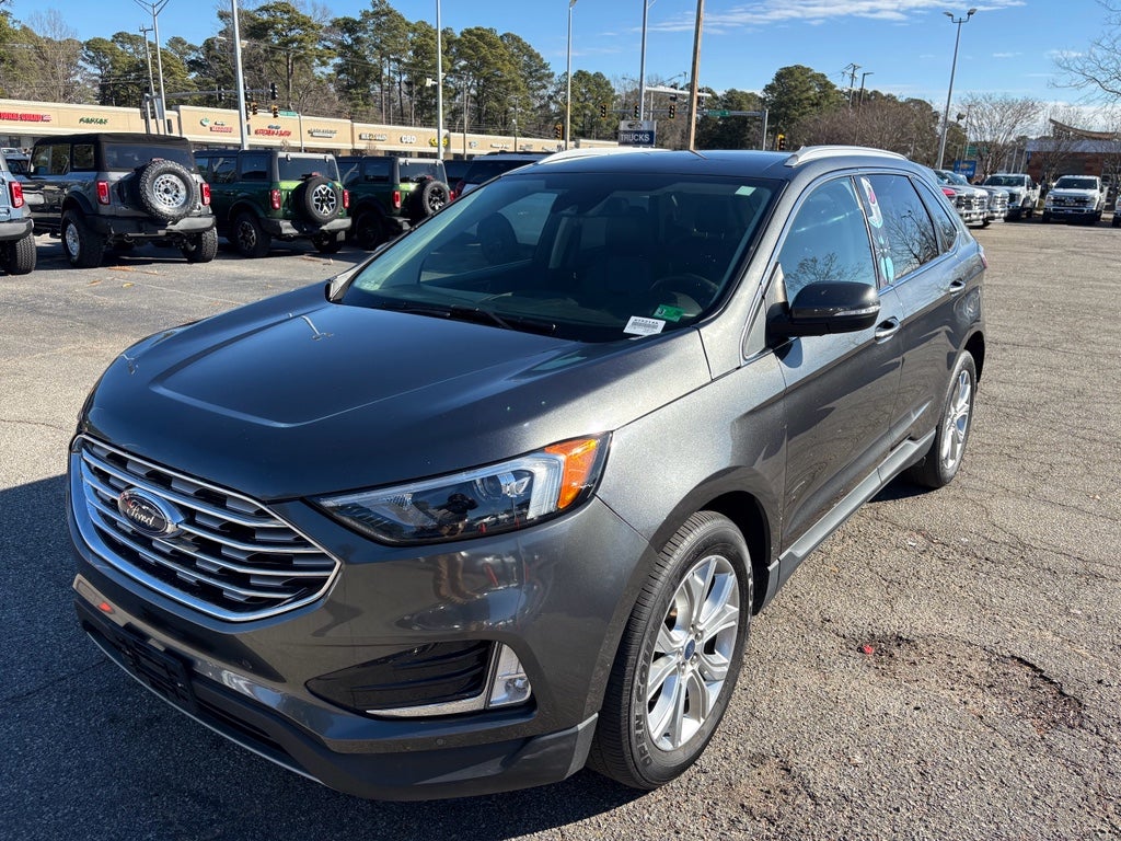 2020 Ford Edge Titanium