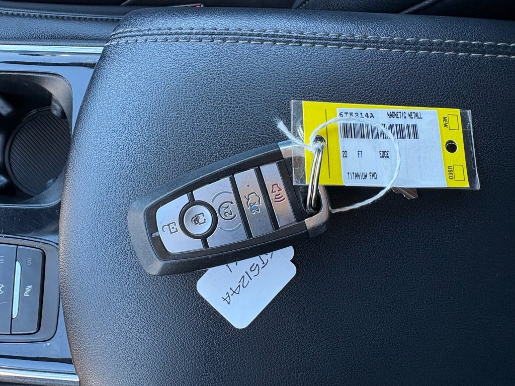 2020 Ford Edge Titanium