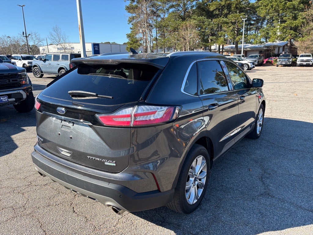 2020 Ford Edge Titanium