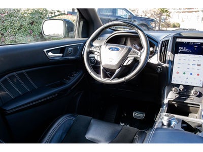 2022 Ford Edge ST