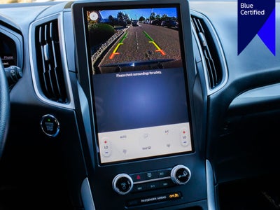 2022 Ford Edge SE