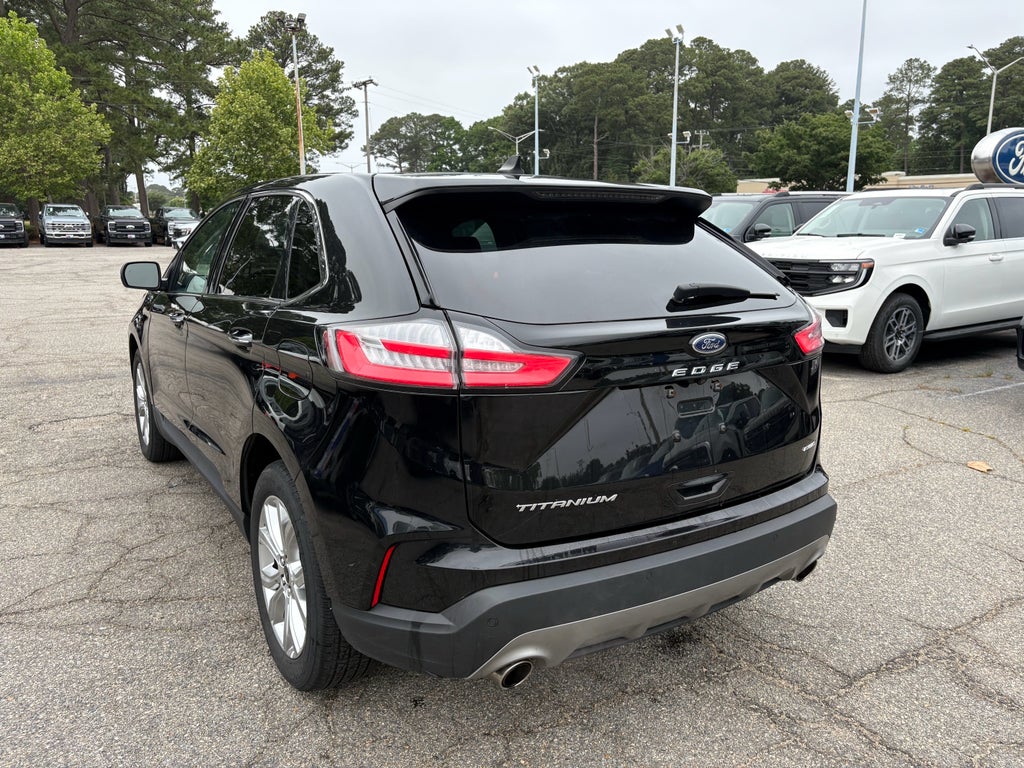 2024 Ford Edge Titanium