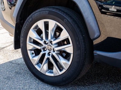 2023 Toyota RAV4 XLE Premium