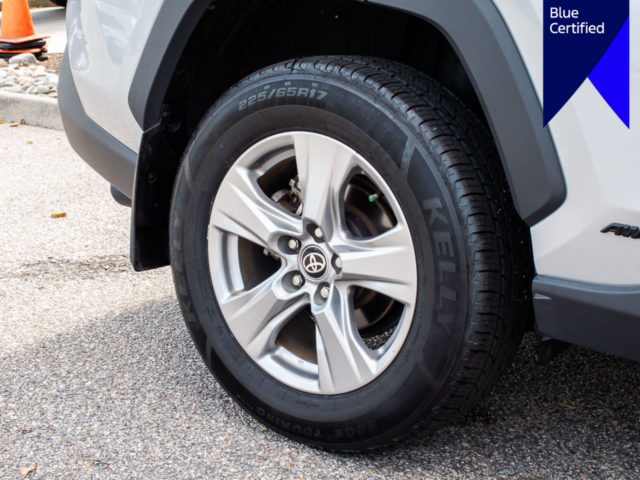 2024 Toyota RAV4 Hybrid Hybrid XLE