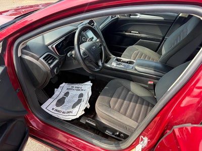 2017 Ford Fusion SE