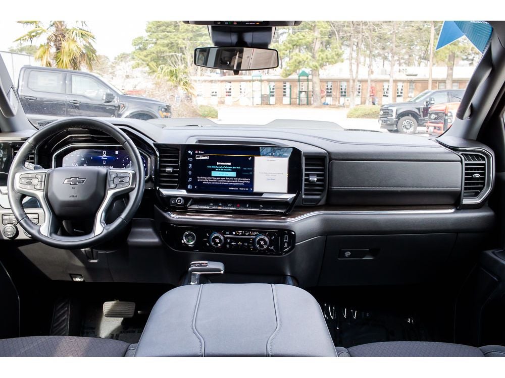 2023 Chevrolet Silverado LT Trail Boss