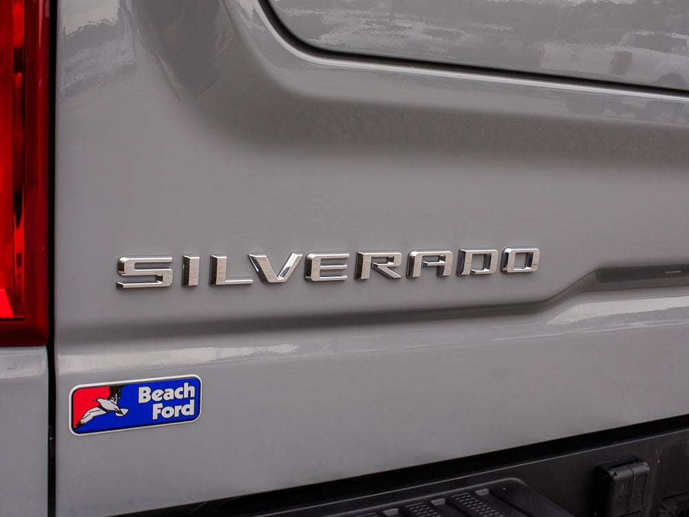 2025 Chevrolet Silverado ZR2