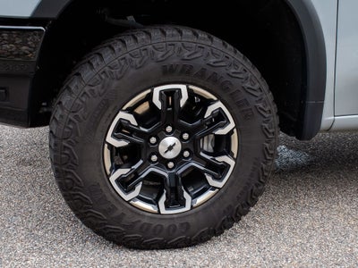 2025 Chevrolet Silverado ZR2