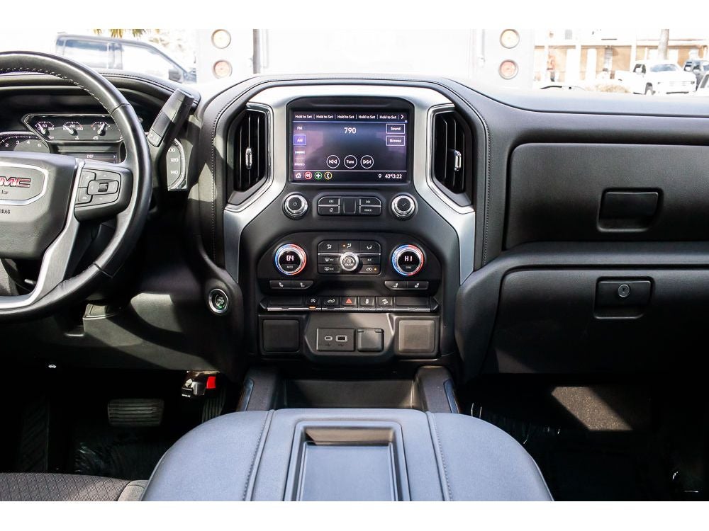 2022 GMC Sierra Limited Elevation