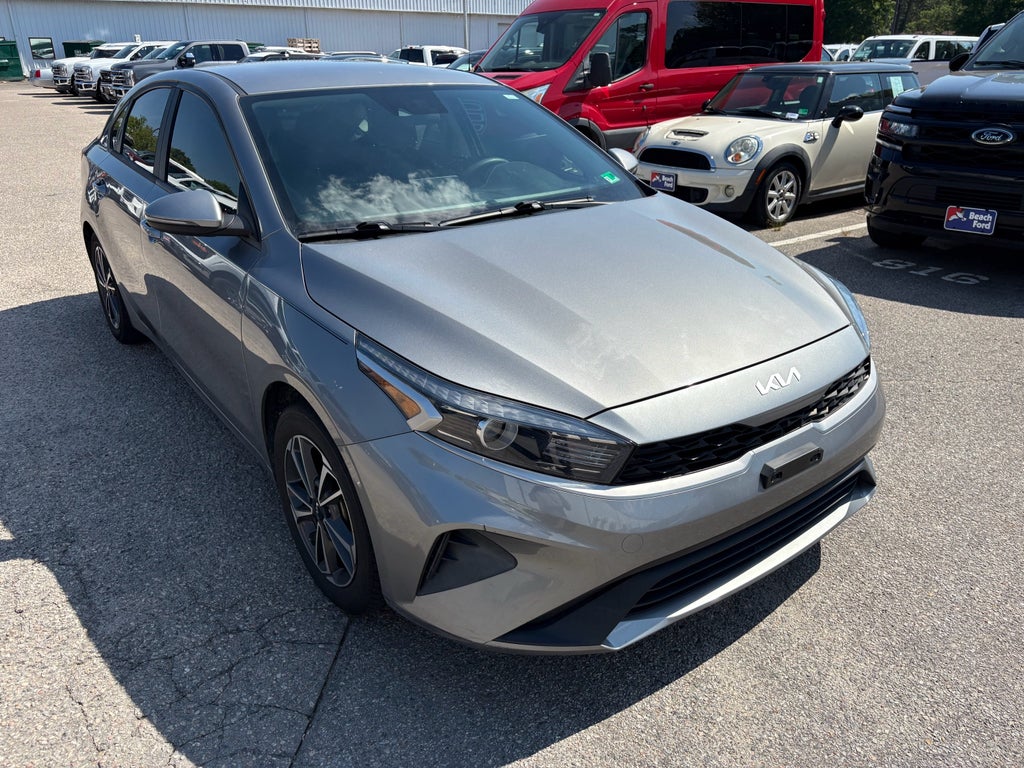2022 Kia Forte LXS