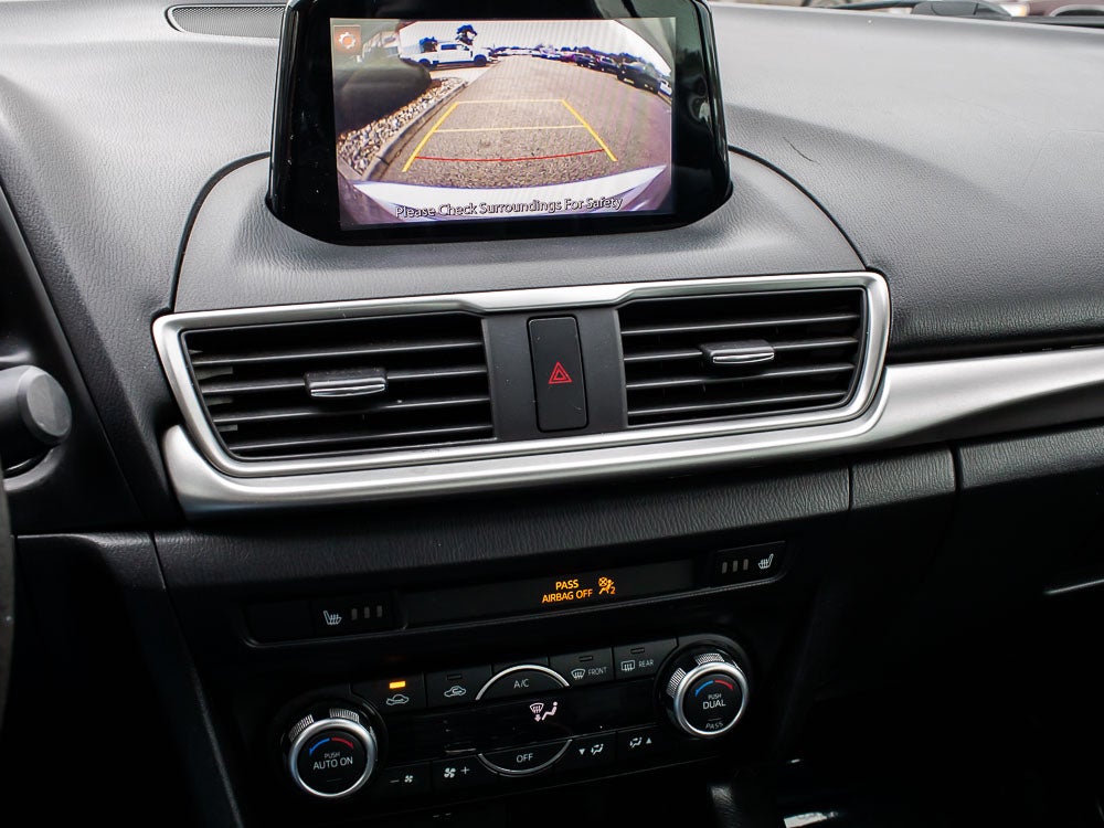 2018 Mazda Mazda3 Touring