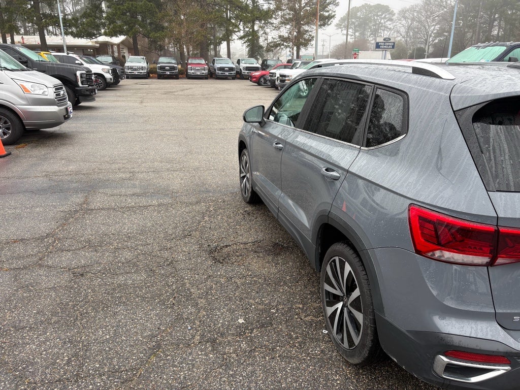 2023 Volkswagen Taos SE