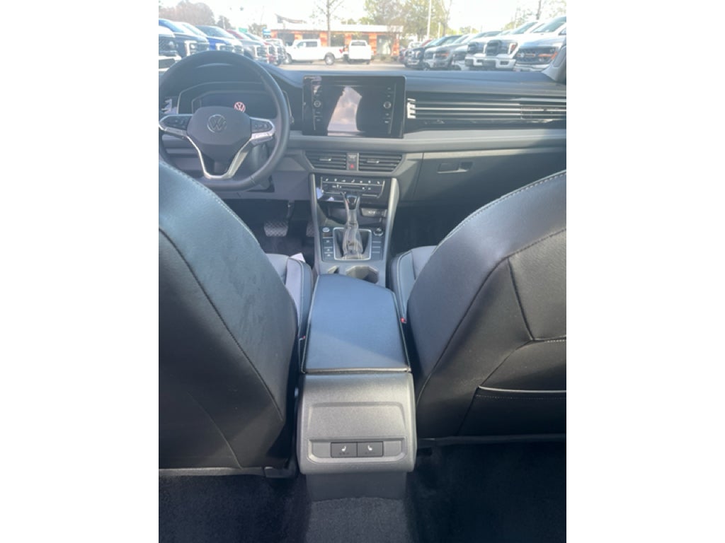2025 Volkswagen Jetta SEL