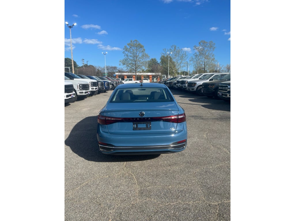 2025 Volkswagen Jetta SEL