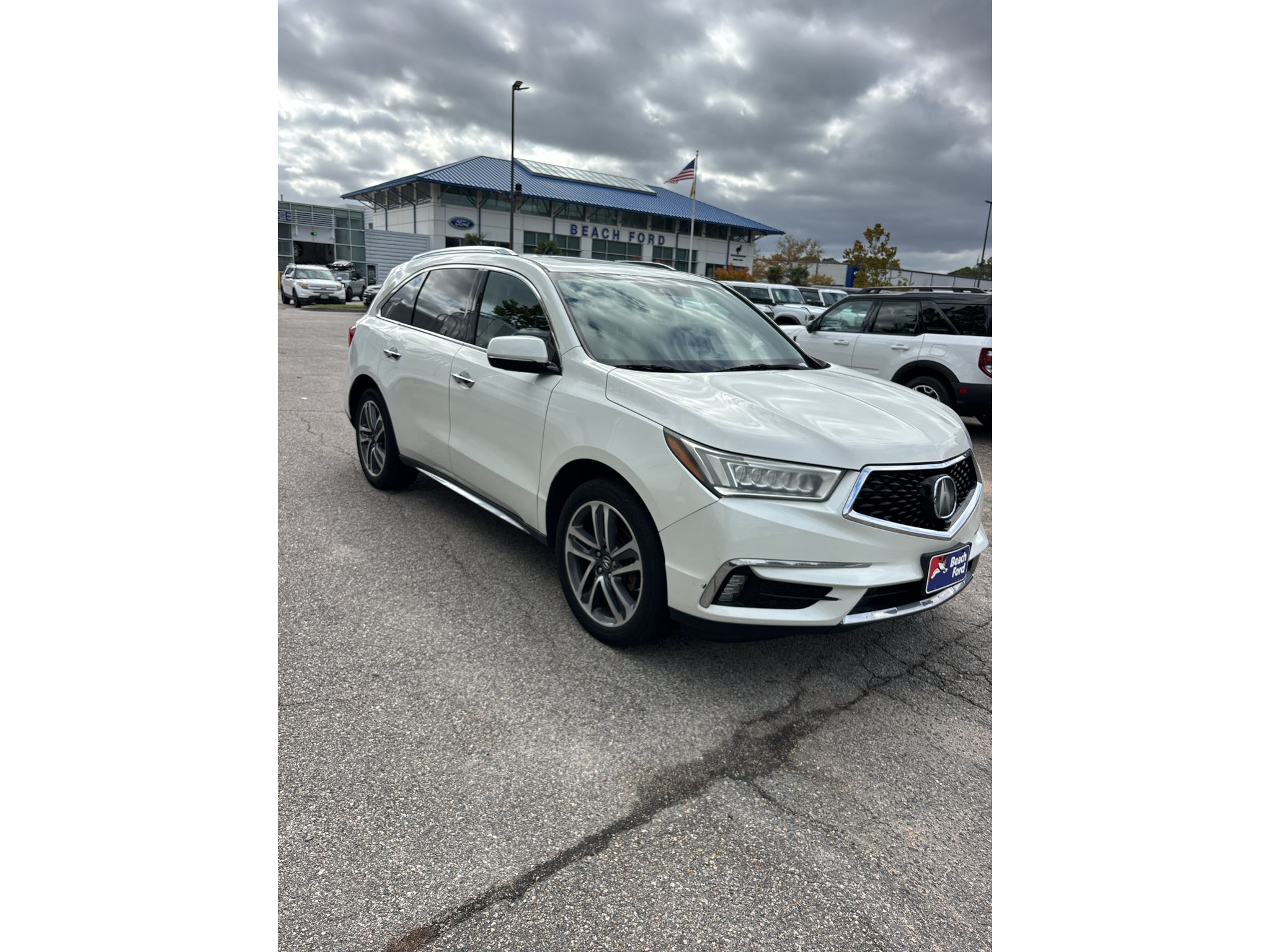 2017 Acura MDX w/Advance Pkg