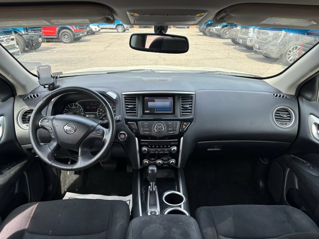 2015 Nissan Pathfinder SV