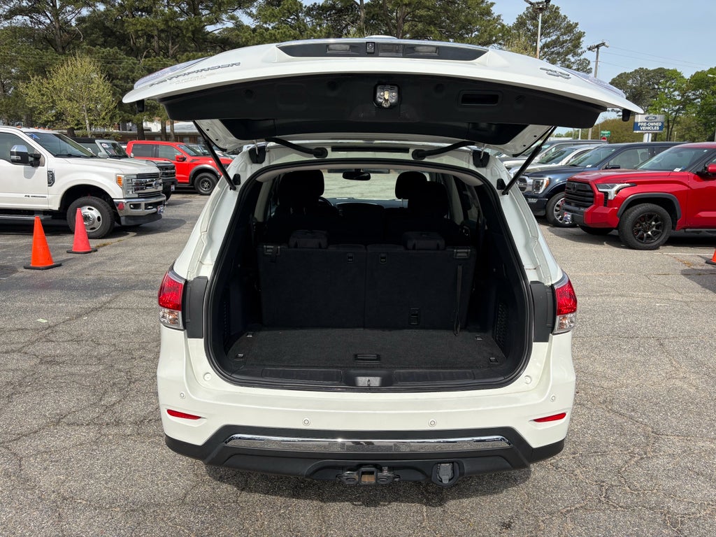 2015 Nissan Pathfinder SV