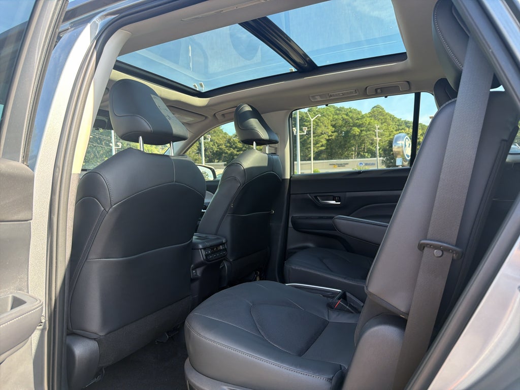 2025 Toyota Grand Highlander Platinum