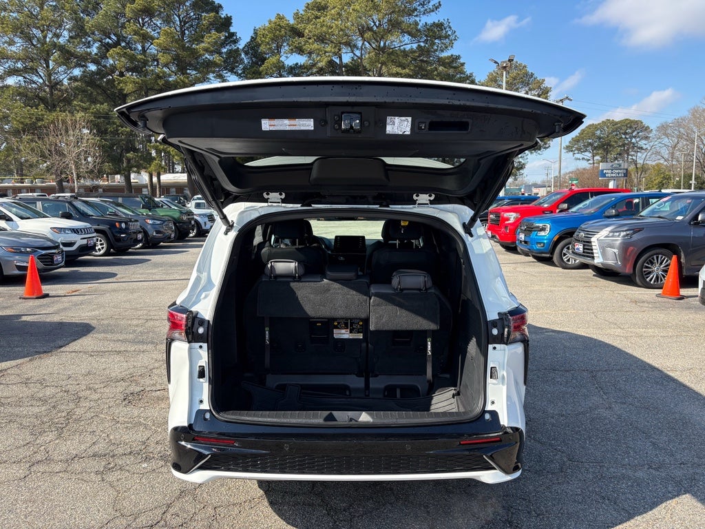 2022 Toyota Sienna XSE