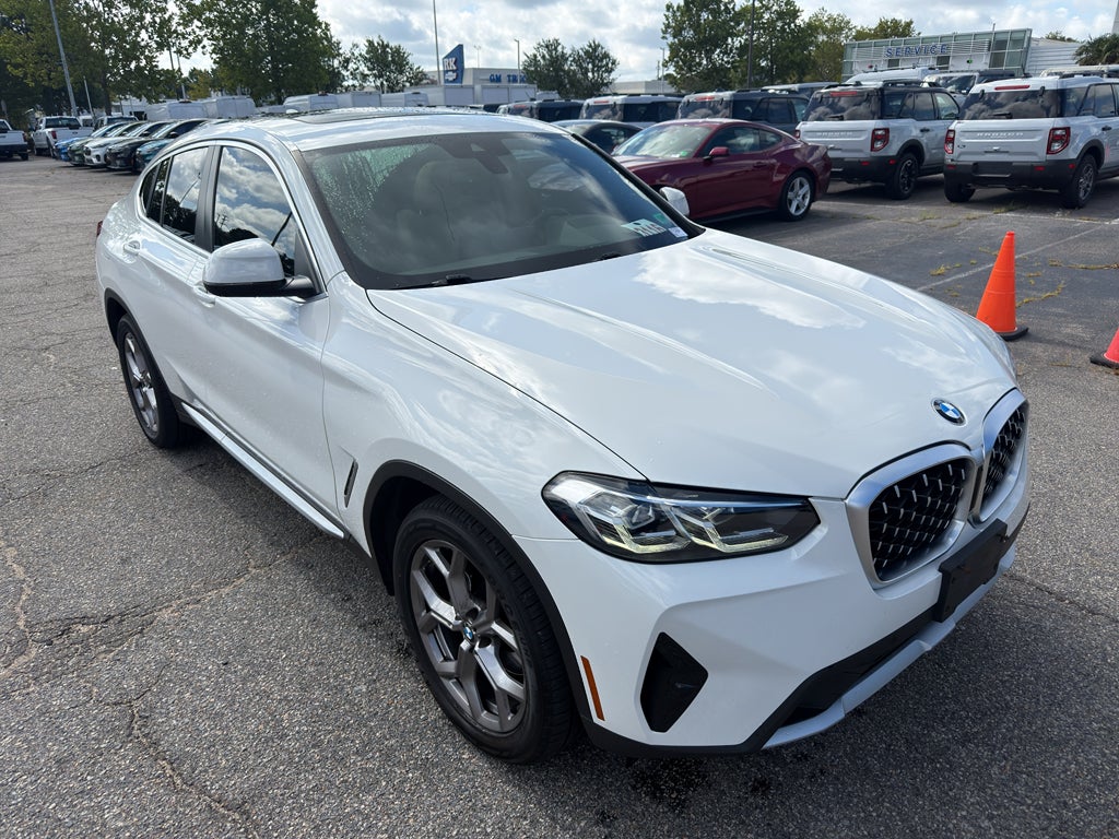 2022 BMW X4 xDrive30i