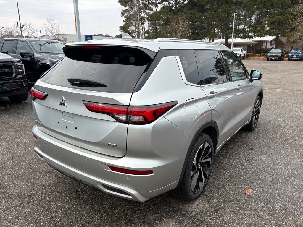 2022 Mitsubishi Outlander SEL