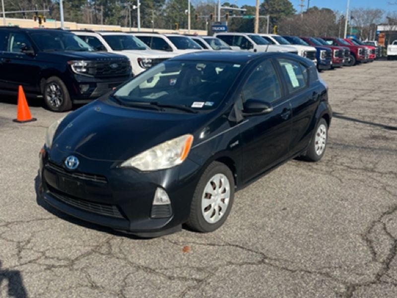 2013 Toyota Prius c Three