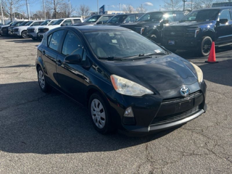 2013 Toyota Prius c Three