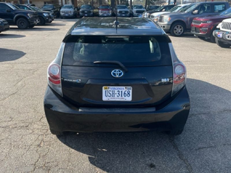 2013 Toyota Prius c Three