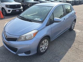 2013 Toyota Yaris LE