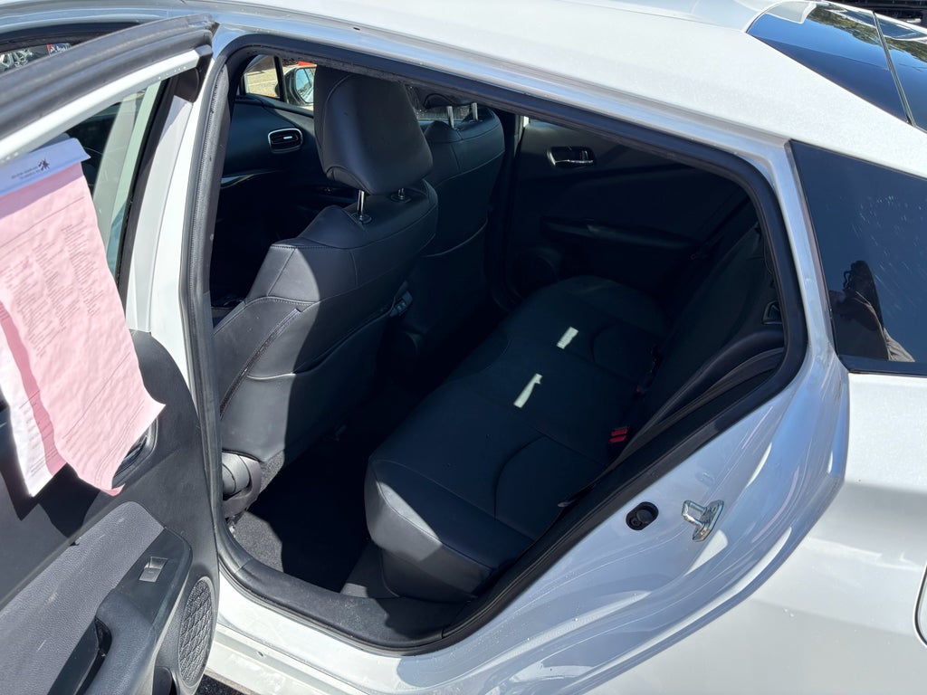 2022 Toyota Prius XLE