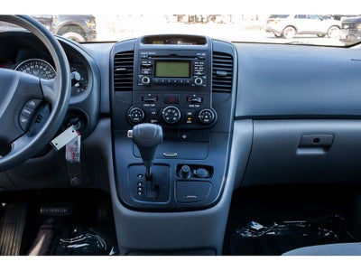 2012 Kia Sedona LX