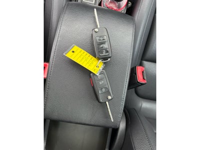2012 Volkswagen Tiguan SE w/Sunroof & Nav