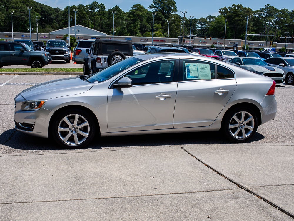 2016 Volvo S60 T5 Drive-E Premier