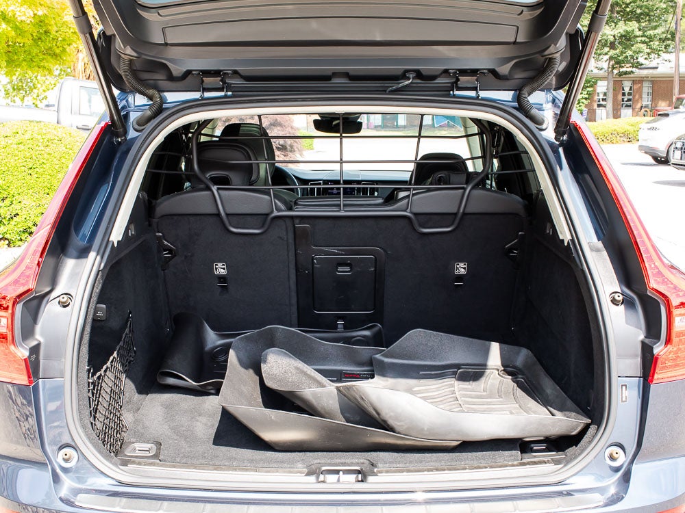 2022 Volvo XC60 Momentum
