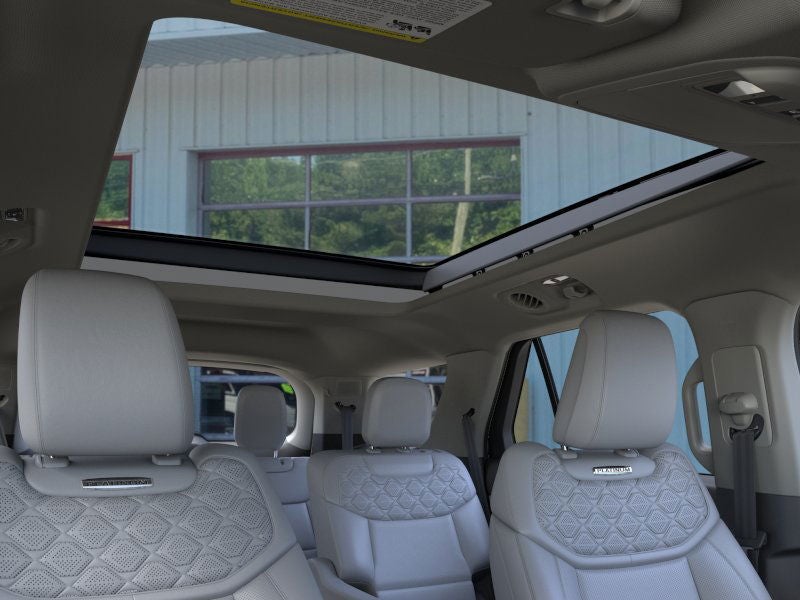 2026 Ford Explorer Platinum™