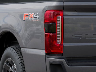 2027 Ford Super Duty F350 4X4CREW/CS