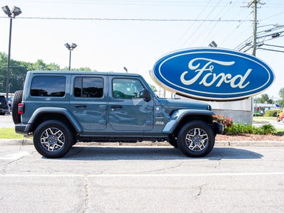 2024 Jeep Wrangler Sahara