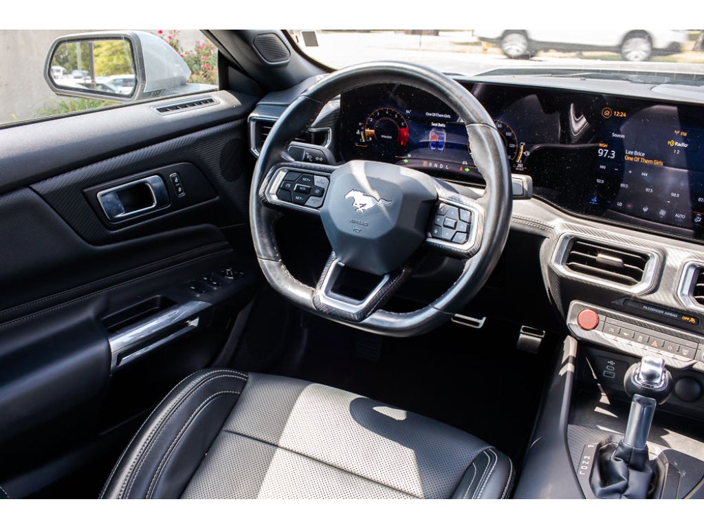 2025 Ford Mustang EcoBoost Premium