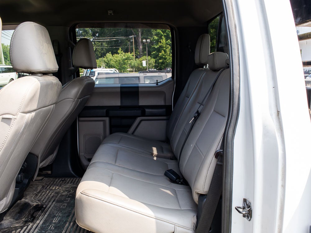 2022 Ford F-550 XL