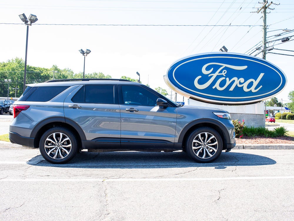2023 Ford Explorer ST