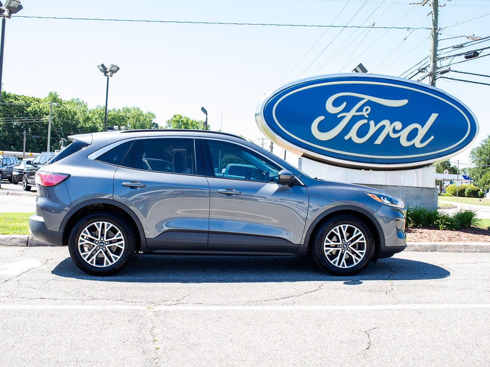 2021 Ford Escape SEL FWD's photo