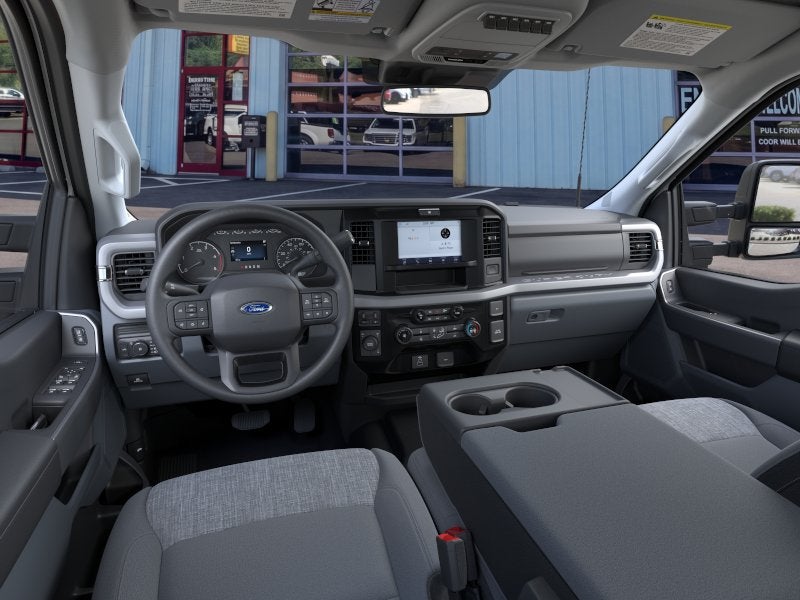 2026 Ford F-350 XLT
